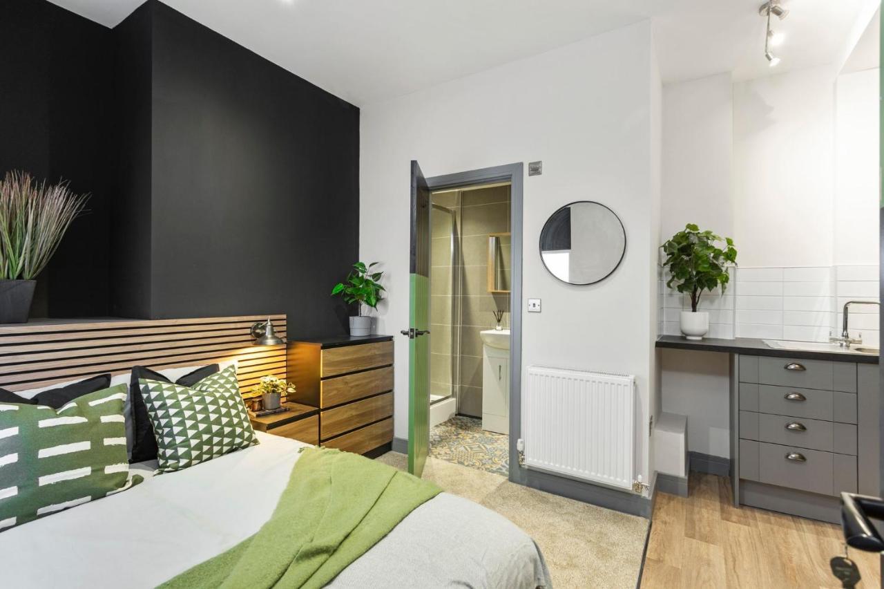 ✰Onpoint -Modern & Fresh Studio Apt Close To Centre - Convenient!✰ Apartment Beeston  Ngoại thất bức ảnh